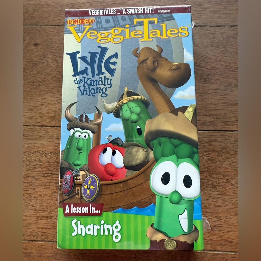 Veggie tales VHS 2001 Lyle A Lesson in Sharing New and Sealed